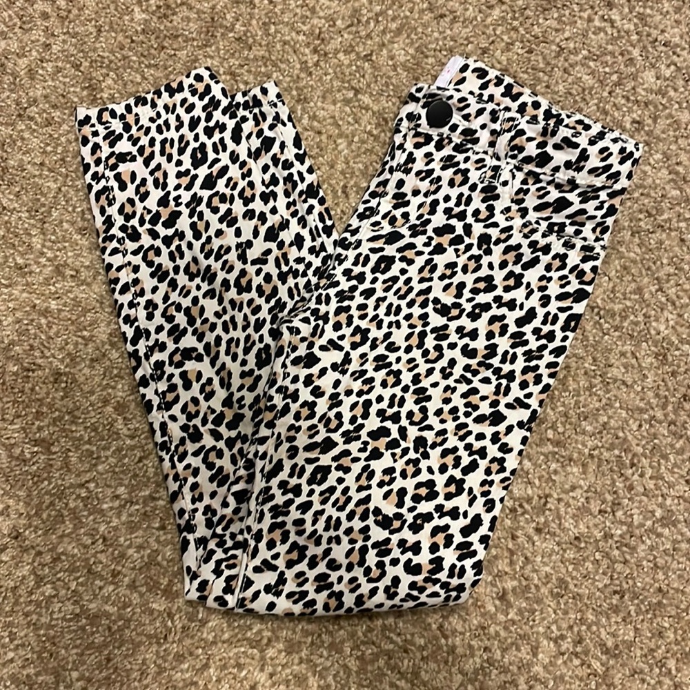 Childrens Place, Leopard, size 6x/7 skinny jean.